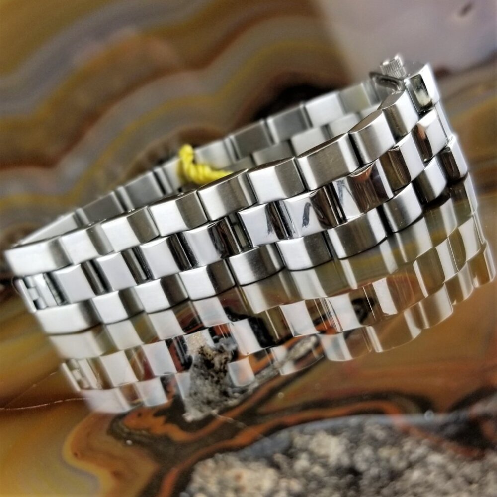 POLO Silver Swarovski Crystal Bracelet Watch Beverly Hills Polo - Picture 3 of 5